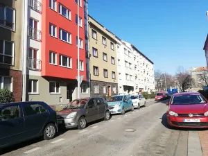 Pronájem bytu 2+kk, Praha - Vršovice, Karpatská, 57 m2
