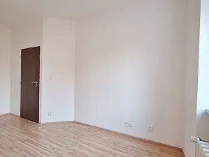 Pronájem bytu 2+kk, Praha - Strašnice, Černokostelecká, 47 m2