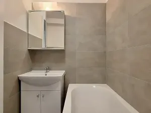 Pronájem bytu 2+kk, Praha - Holešovice, Malá Plynární, 49 m2