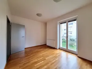 Pronájem bytu 2+kk, Praha - Smíchov, Fráni Šrámka, 43 m2