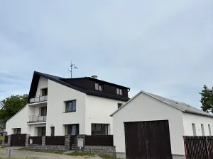 Pronájem bytu 3+1, Přáslavice, 150 m2