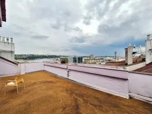 Pronájem obchodního prostoru, Praha - Vysočany, Novovysočanská, 160 m2