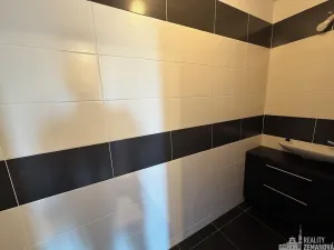 Pronájem bytu 3+kk, Praha - Miškovice, Vrátenská, 87 m2