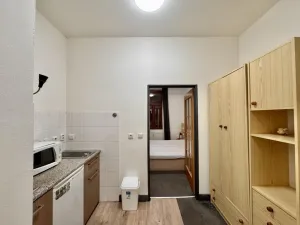 Pronájem bytu 2+kk, Praha - Smíchov, U Santošky, 50 m2