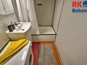 Pronájem bytu 1+kk, Praha - Chodov, Benkova, 30 m2