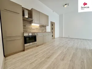 Pronájem bytu 2+kk, Meziboří, nám. 8. května, 54 m2