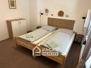 Pronájem rodinného domu, Bílá Lhota - Hradečná, 160 m2