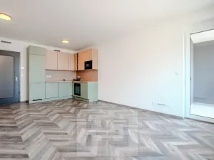 Pronájem bytu 2+kk, Praha - Vysočany, Střídavá, 56 m2