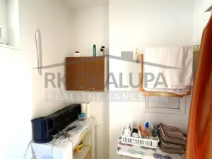 Prodej obchodního prostoru, České Budějovice - České Budějovice 2, Ant. Barcala, 32 m2