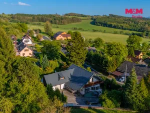 Prodej rodinného domu, Loučim, 300 m2