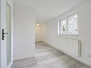 Pronájem chaty, Svojetice, V Zátiší, 86 m2