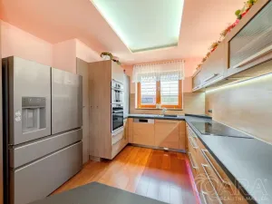 Prodej rodinného domu, Libeř - Libeň, 373 m2