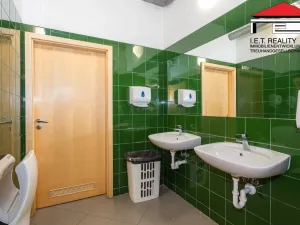 Pronájem kanceláře, Brno - Horní Heršpice, Kšírova, 2481 m2