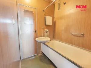 Prodej bytu 3+1, Kladno - Kročehlavy, Děčínská, 76 m2