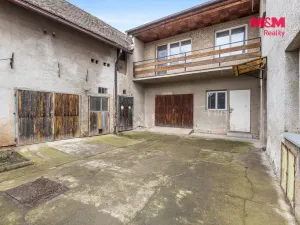 Prodej rodinného domu, Líšťany, Zlatá Ulička, 272 m2