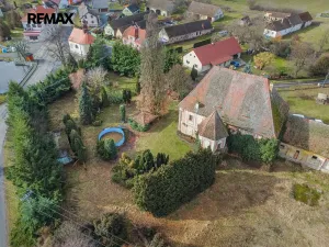 Prodej domu, Ježovy, 700 m2