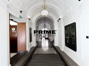 Pronájem kanceláře, Praha - Nové Město, Lazarská, 190 m2