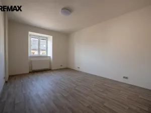 Pronájem bytu 3+kk, Nová Paka, 83 m2
