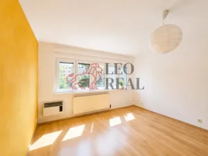 Pronájem bytu 1+kk, Praha - Strašnice, Kounická, 24 m2