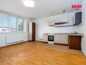 Prodej činžovního domu, Milovice, Mírová, 176 m2