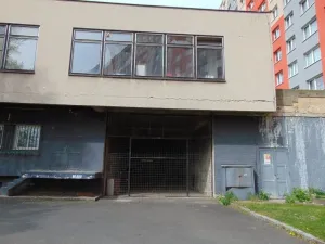 Dražba obchodního prostoru, Most, Topolová, 2430 m2