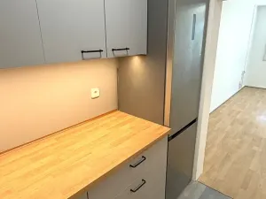 Pronájem bytu 2+kk, Praha - Michle, Ohradní, 45 m2