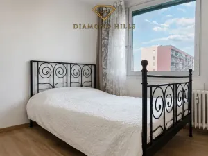 Prodej bytu 2+kk, Praha, Jabloňová, 33 m2