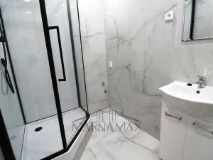 Prodej bytu 2+1, Chomutov, Holešická, 62 m2