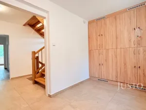 Pronájem rodinného domu, Liberec - Liberec IV-Perštýn, U Krematoria, 210 m2