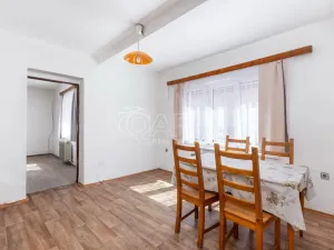Prodej rodinného domu, Pečky - Velké Chvalovice, Dlouhá, 170 m2
