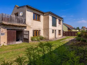 Prodej rodinného domu, Pečky - Velké Chvalovice, Dlouhá, 170 m2