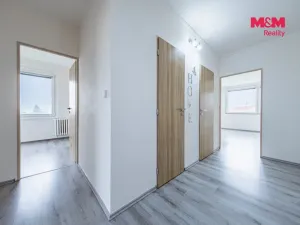 Prodej bytu 3+1, Jílové u Prahy, Holíkova, 74 m2