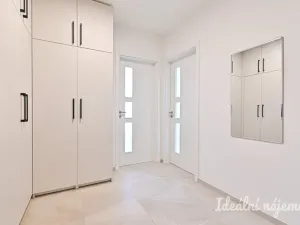 Pronájem bytu 2+kk, Brno, Poděbradova, 69 m2