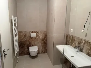 Pronájem bytu 2+kk, Brno, Komárovská, 52 m2