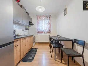 Prodej bytu 3+1, Bitozeves, 71 m2