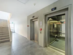 Prodej bytu 3+kk, Praha - Strašnice, Zvěřinova, 99 m2