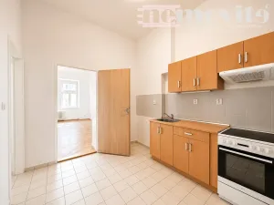 Prodej bytu 3+1, Praha - Libeň, Heydukova, 80 m2