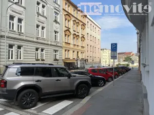 Prodej bytu 3+1, Praha - Libeň, Heydukova, 80 m2