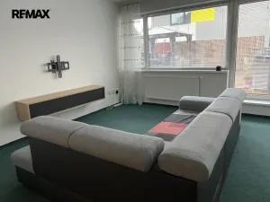 Pronájem bytu 1+kk, Jihlava, Křižíkova, 45 m2