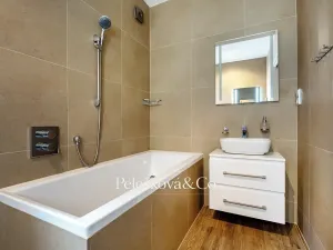 Prodej rodinného domu, Tuchoměřice, Polní, 383 m2