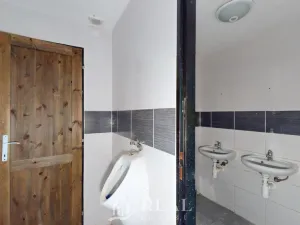 Prodej komerční nemovitosti, Most, Čsl. armády, 68 m2