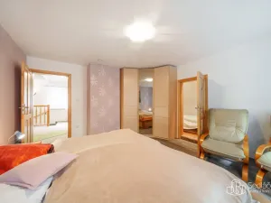 Prodej chalupy, Kraslice - Kostelní, 161 m2