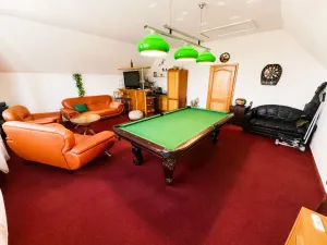 Prodej rodinného domu, Praha - Lysolaje, Nad Helmrovkou, 301 m2