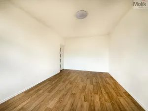 Pronájem bytu 2+1, Duchcov, Sadová, 50 m2