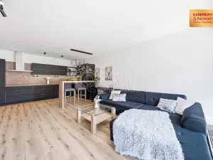Prodej bytu 2+kk, Kuřim, U stadionu, 67 m2