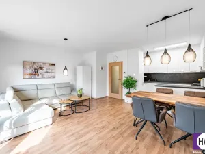 Prodej rodinného domu, Praha, Sukovská, 116 m2