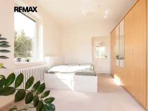 Prodej vícegeneračního domu, Praha - Vokovice, Půlkruhová, 385 m2
