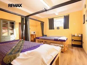 Prodej vícegeneračního domu, Praha - Vokovice, Půlkruhová, 385 m2