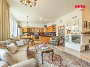 Prodej atypického bytu, Praha, Nuselská, 171 m2