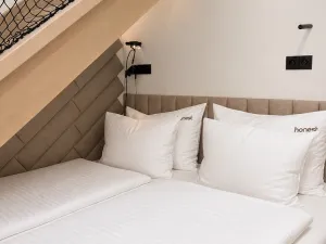 Prodej ubytování, Praha - Karlín, Prvního pluku, 31 m2